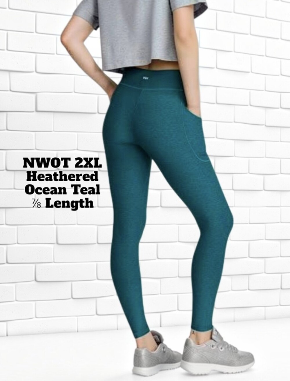 NWOT 2XL Heathered Ocean Teal 7/8 Length Leggings w 2 Side Pockets